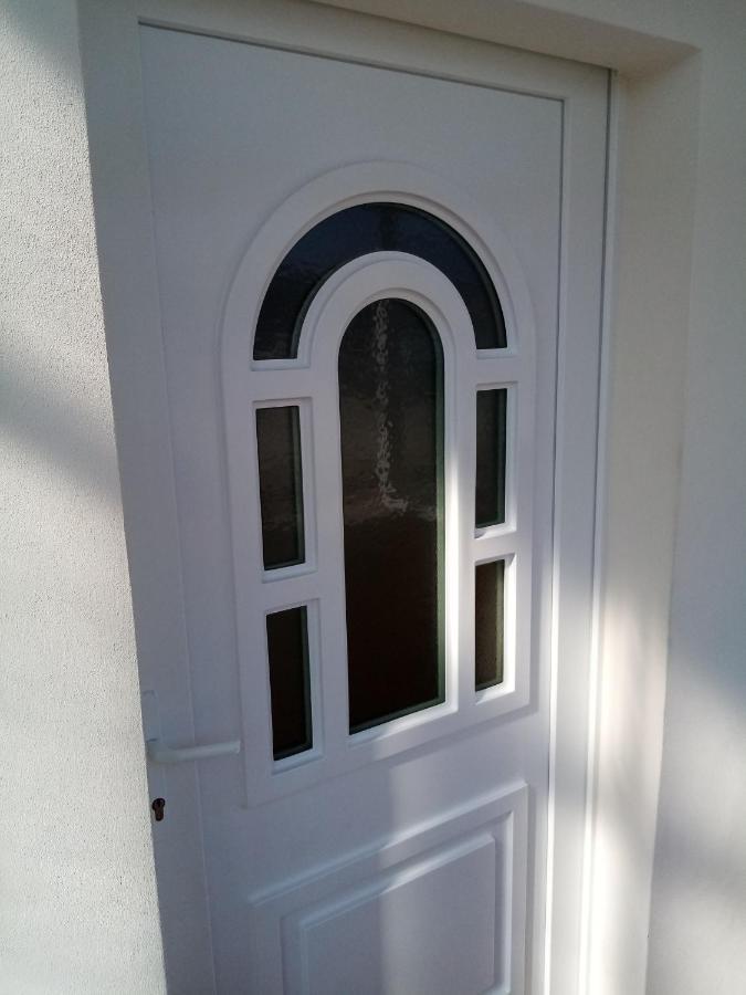 Apartment Sibenik Mandalina ภายนอก รูปภาพ